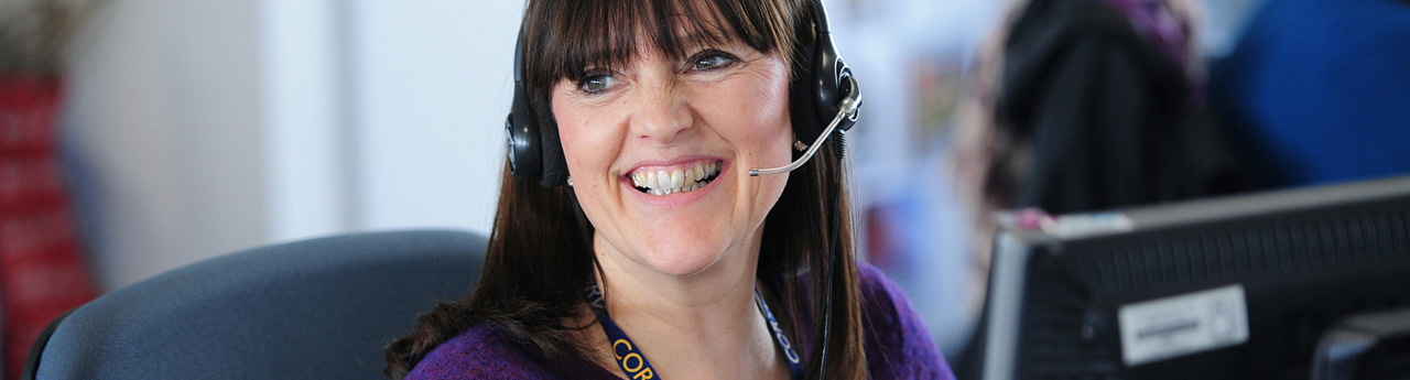 homepage_customer-contact_slider